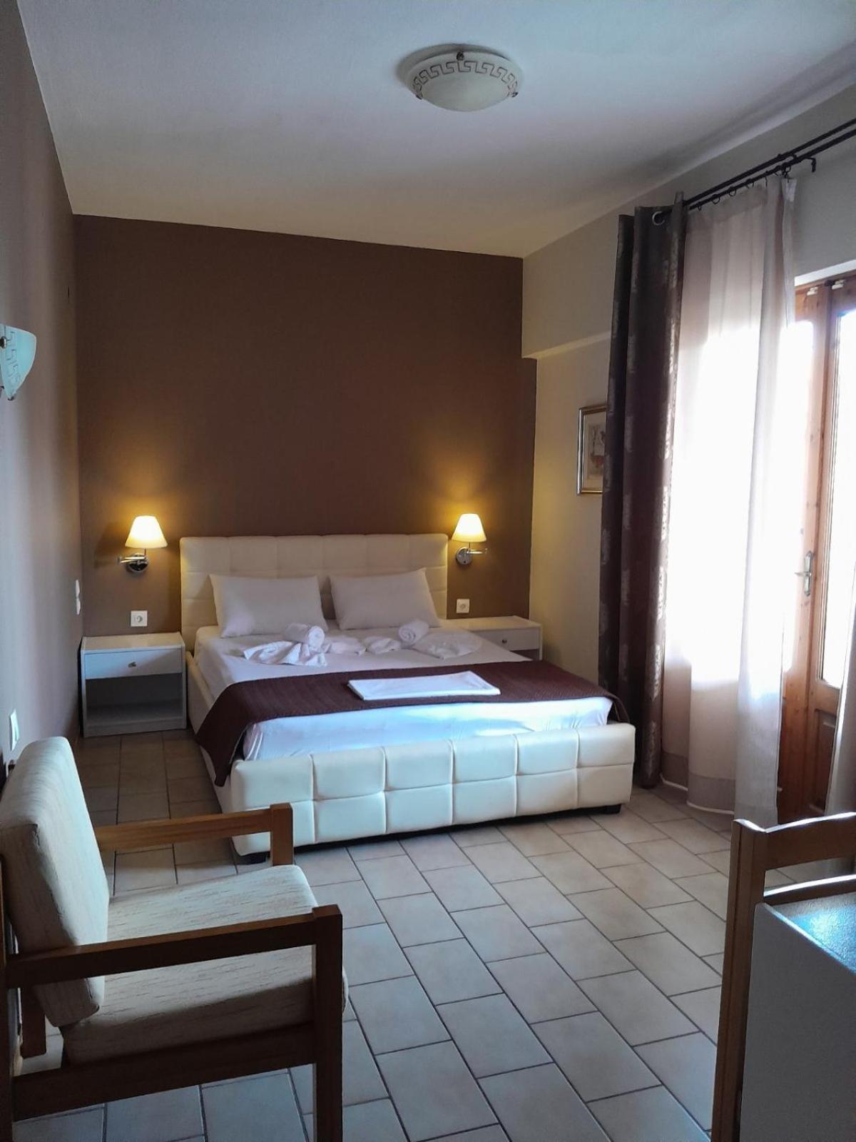 Vanta Hotel Limenas  Exterior photo