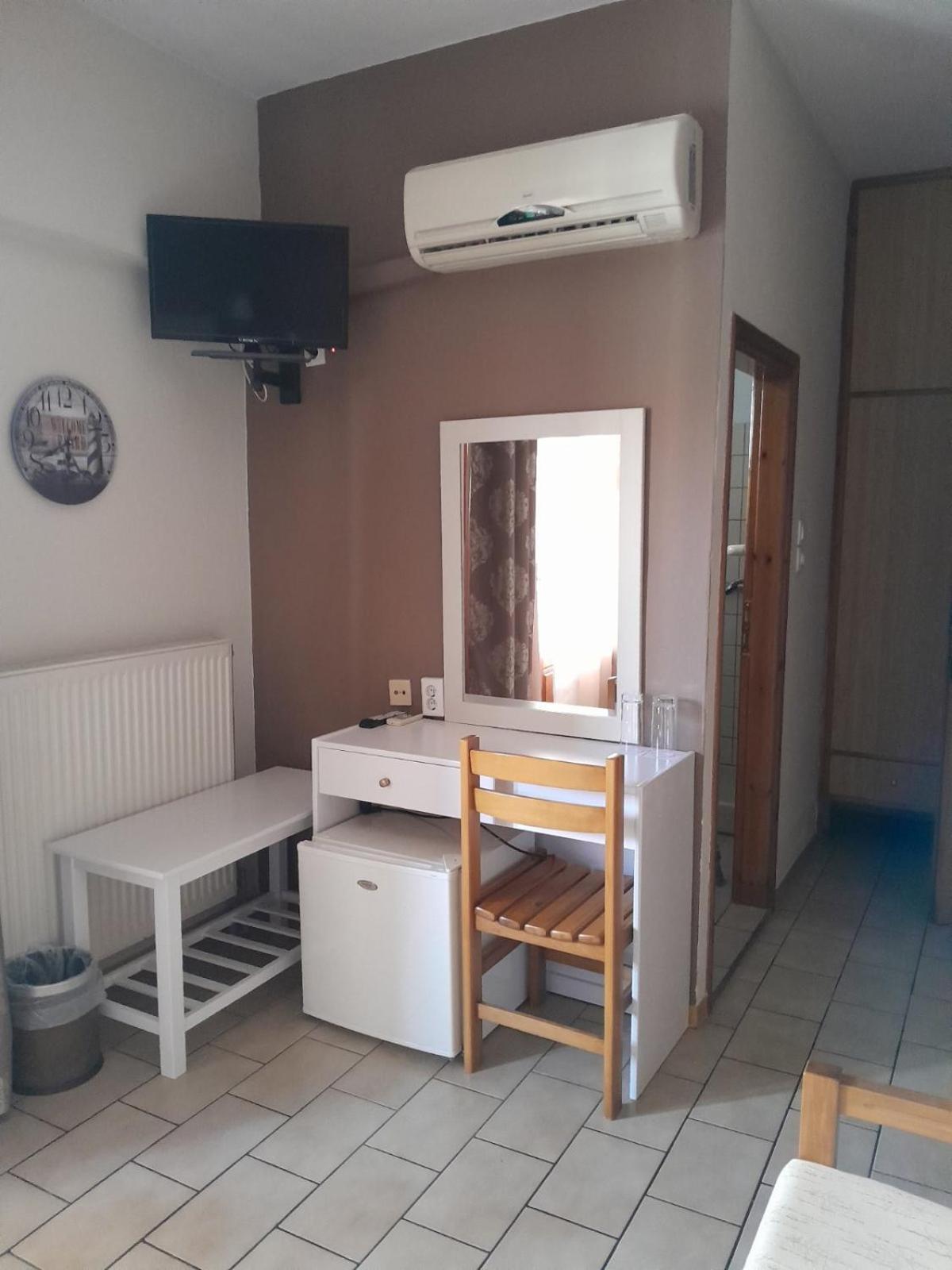 Vanta Hotel Limenas  Exterior photo
